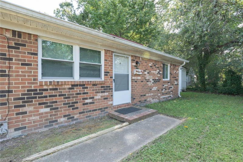 Photo 2 of 48 residential for sale in Norfolk virginia