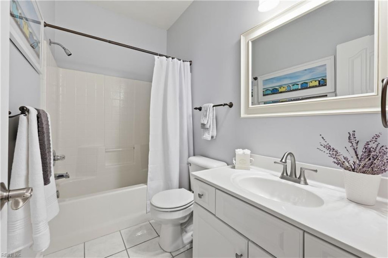 Photo 20 of 46 residential for sale in Virginia Beach virginia