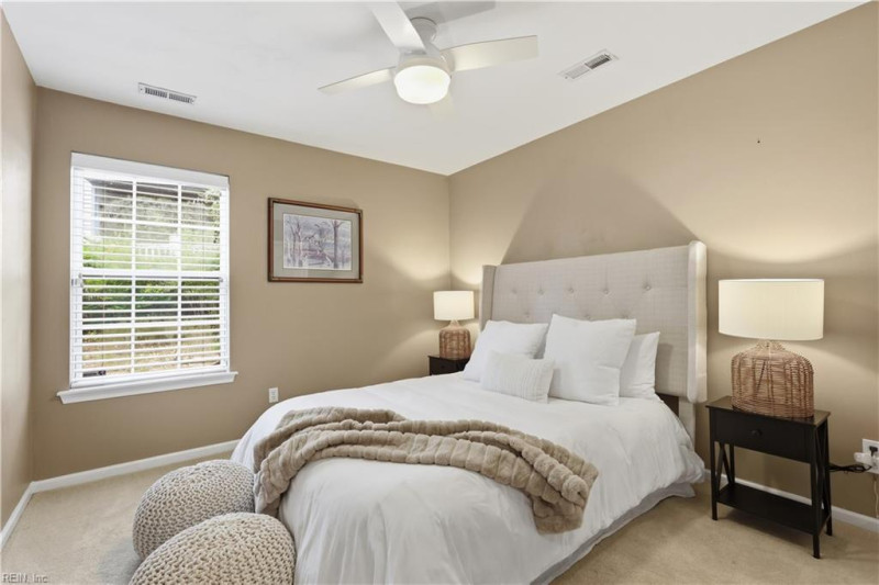 Photo 5 of 46 residential for sale in Virginia Beach virginia