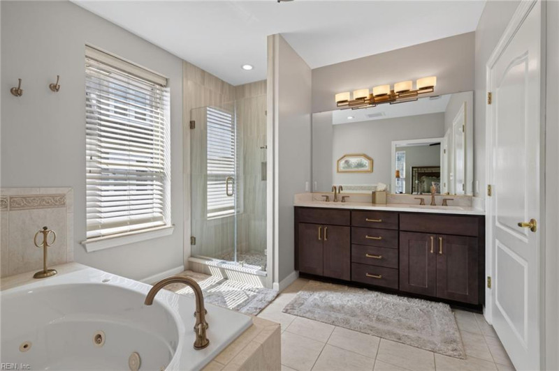 Photo 15 of 35 residential for sale in Virginia Beach virginia