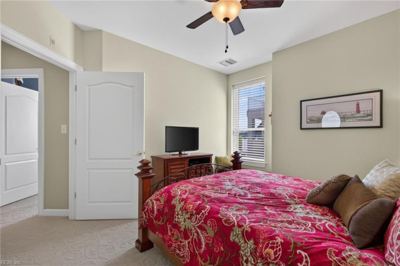 Photo 19 of 35 residential for sale in Virginia Beach virginia