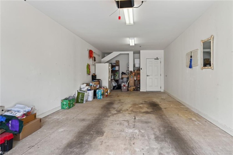 Photo 21 of 35 residential for sale in Virginia Beach virginia