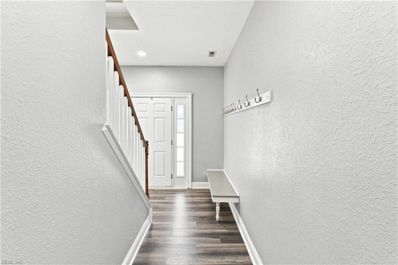 Photo 18 of 48 residential for sale in Chesapeake virginia Photo 18 of 48 residential for sale in Chesapeake virginia