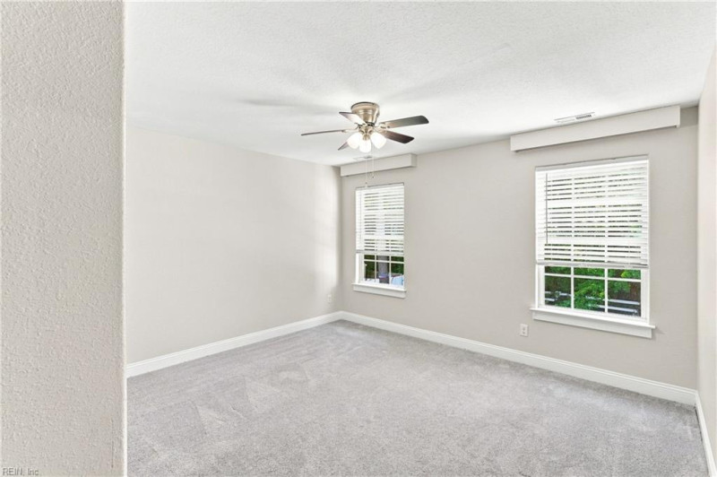 Photo 33 of 48 residential for sale in Chesapeake virginia Photo 33 of 48 residential for sale in Chesapeake virginia