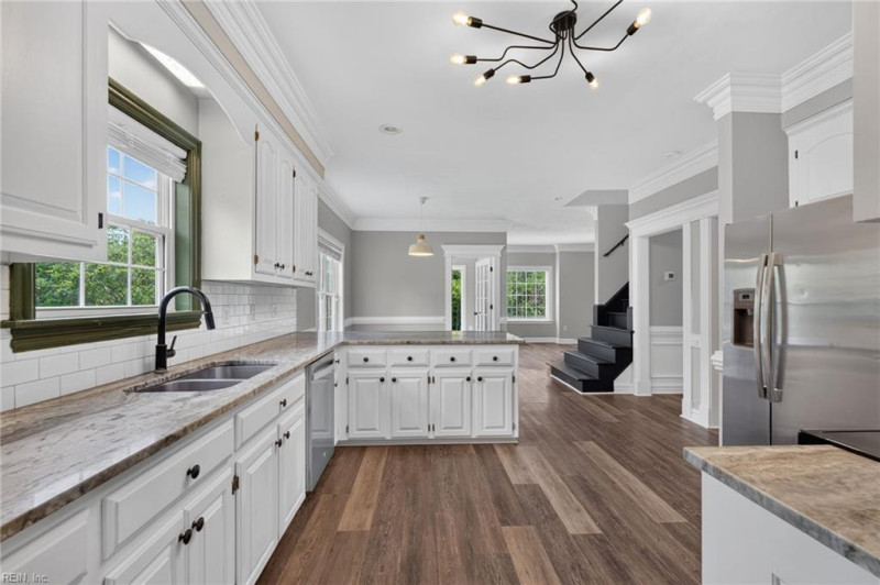 Photo 11 of 42 residential for sale in Currituck County virginia