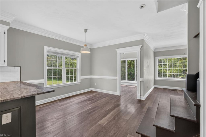 Photo 18 of 42 residential for sale in Currituck County virginia
