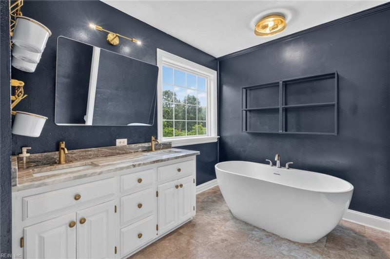 Photo 40 of 42 residential for sale in Currituck County virginia