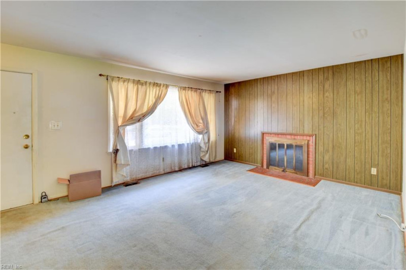Photo 2 of 43 residential for sale in Newport News virginia
