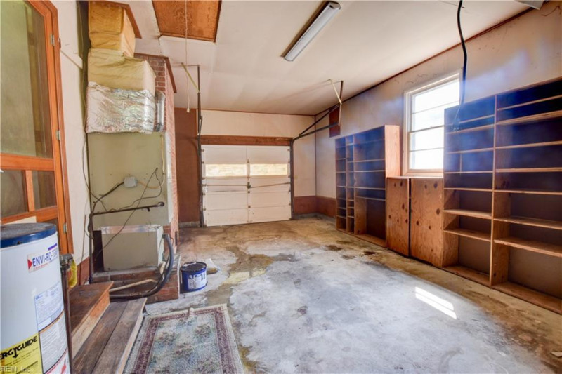 Photo 29 of 43 residential for sale in Newport News virginia