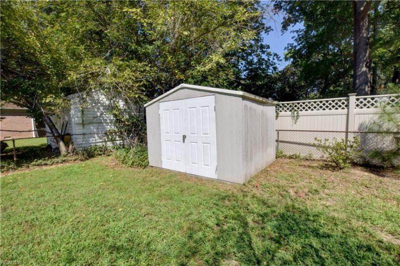 Photo 31 of 43 residential for sale in Newport News virginia