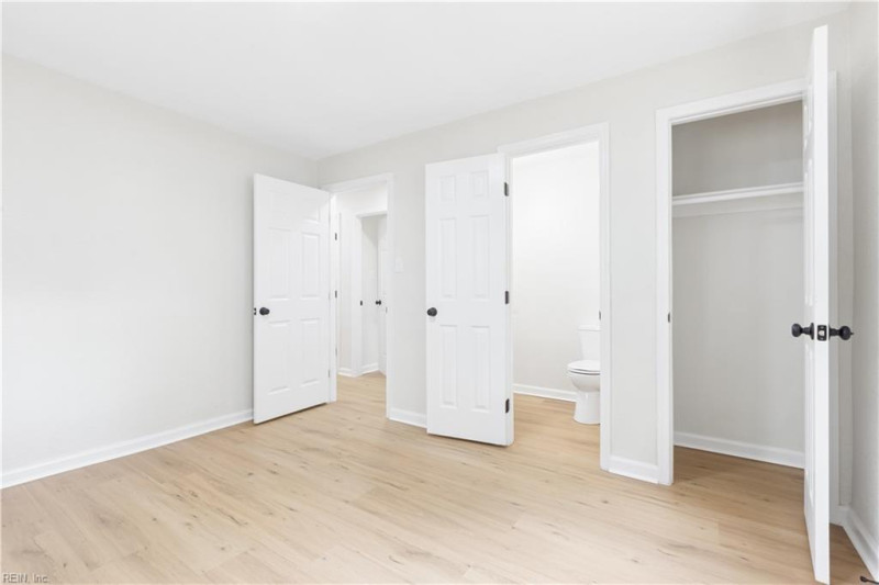 Photo 21 of 32 residential for sale in Virginia Beach virginia
