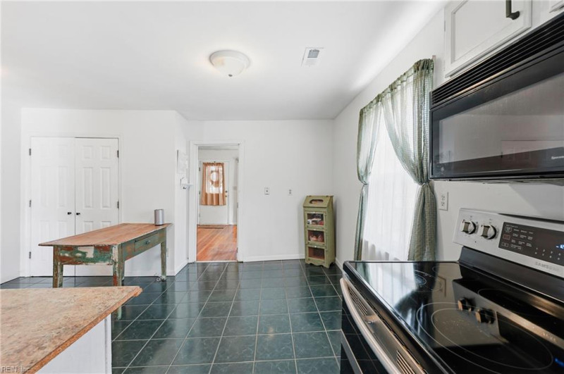 Photo 11 of 50 residential for sale in Portsmouth virginia Photo 11 of 50 residential for sale in Portsmouth virginia