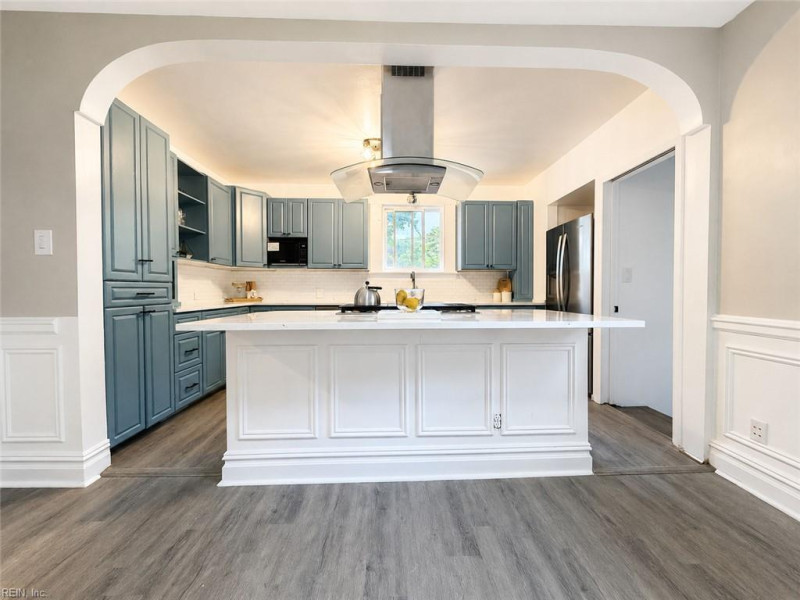 Photo 11 of 23 residential for sale in Portsmouth virginia