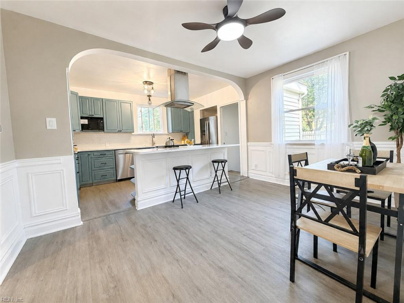 Photo 9 of 23 residential for sale in Portsmouth virginia