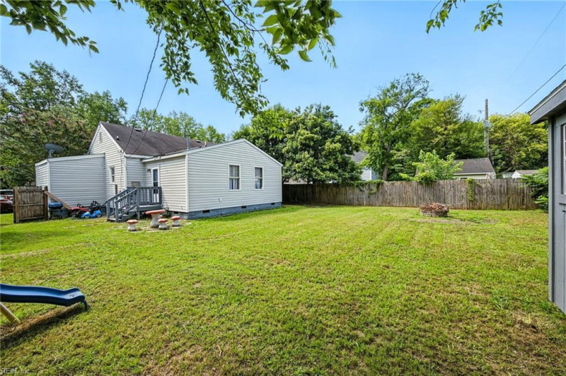 Photo 25 of 27 residential for sale in Norfolk virginia Photo 25 of 27 residential for sale in Norfolk virginia