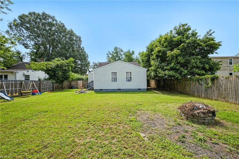 Photo 26 of 27 residential for sale in Norfolk virginia Photo 26 of 27 residential for sale in Norfolk virginia