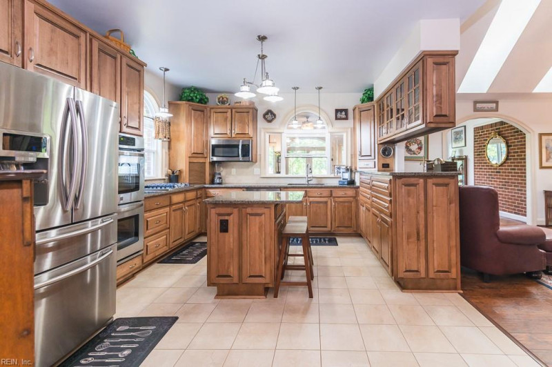 Photo 12 of 50 residential for sale in Newport News virginia