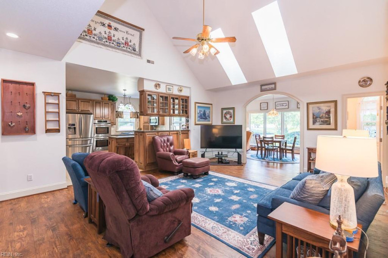 Photo 16 of 50 residential for sale in Newport News virginia