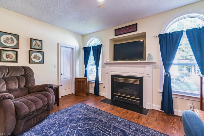 Photo 28 of 50 residential for sale in Newport News virginia