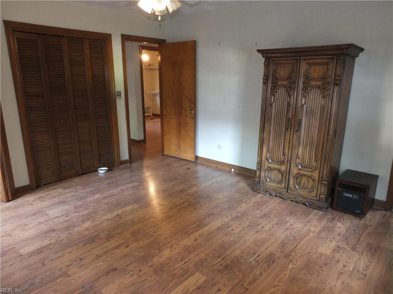 Photo 10 of 23 residential for sale in Norfolk virginia Photo 10 of 23 residential for sale in Norfolk virginia