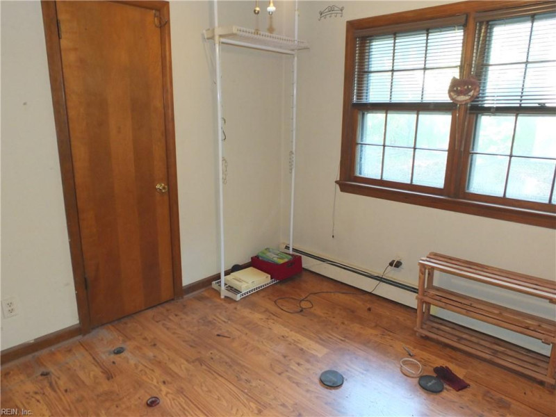 Photo 14 of 23 residential for sale in Norfolk virginia Photo 14 of 23 residential for sale in Norfolk virginia