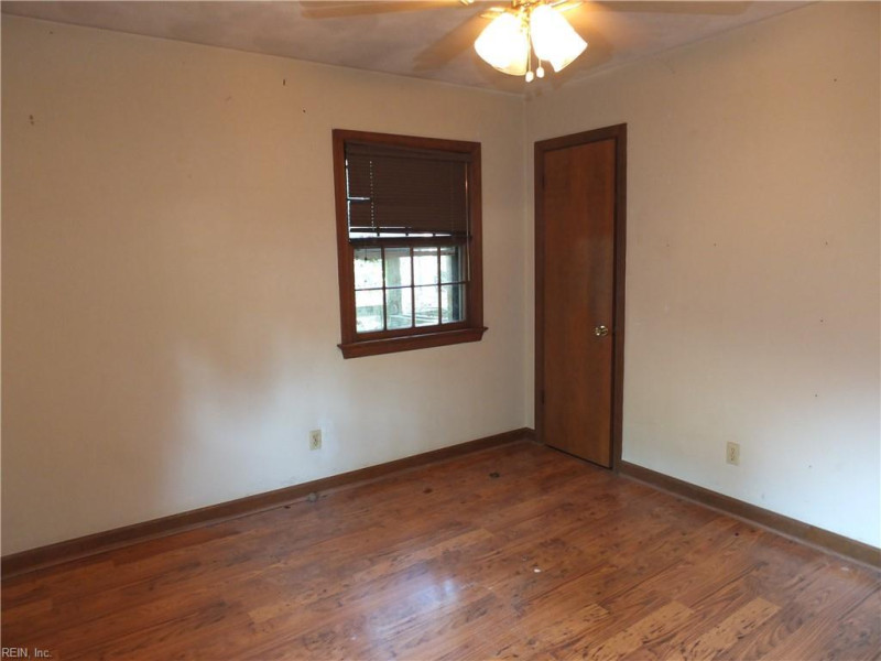 Photo 15 of 23 residential for sale in Norfolk virginia Photo 15 of 23 residential for sale in Norfolk virginia