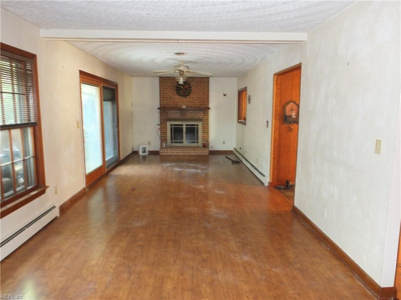 Photo 3 of 23 residential for sale in Norfolk virginia Photo 3 of 23 residential for sale in Norfolk virginia