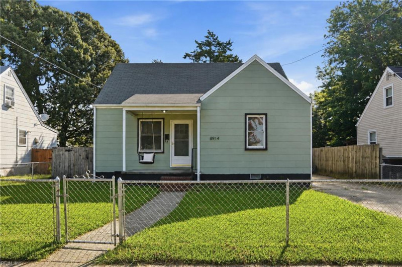 Photo 3 of 28 residential for sale in Norfolk virginia Photo 3 of 28 residential for sale in Norfolk virginia