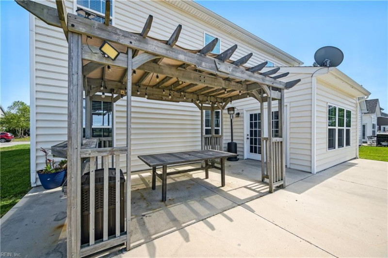Photo 33 of 44 residential for sale in Isle of Wight County virginia