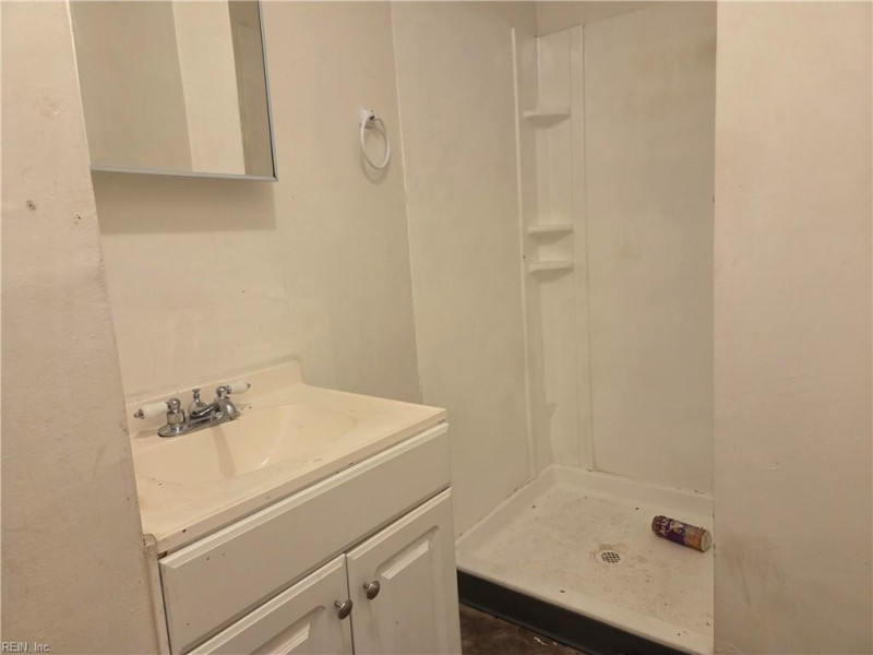 Photo 10 of 14 residential for sale in Portsmouth virginia Photo 10 of 14 residential for sale in Portsmouth virginia