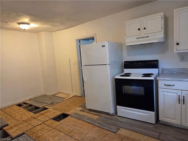 Photo 4 of 14 residential for sale in Portsmouth virginia Photo 4 of 14 residential for sale in Portsmouth virginia