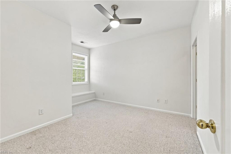 Photo 31 of 41 residential for sale in Virginia Beach virginia
