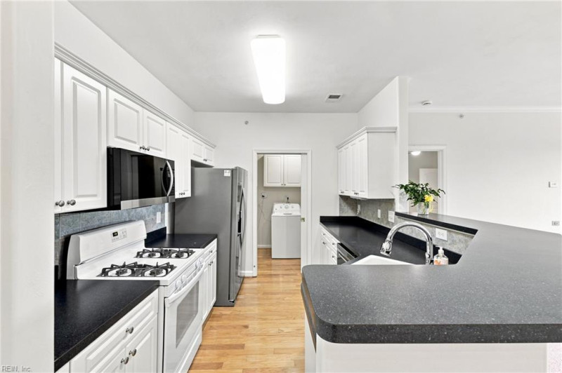 Photo 38 of 41 residential for sale in Virginia Beach virginia