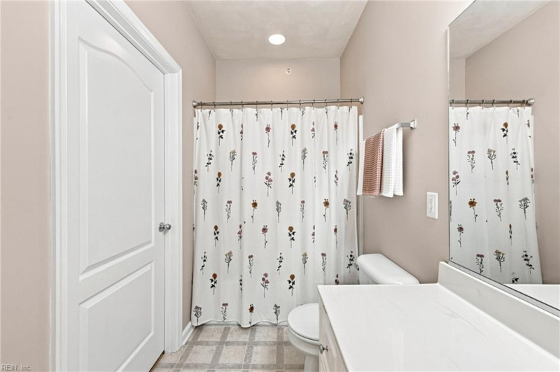 Photo 40 of 41 residential for sale in Virginia Beach virginia