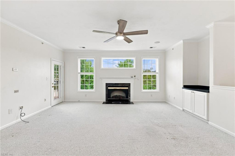 Photo 7 of 41 residential for sale in Virginia Beach virginia