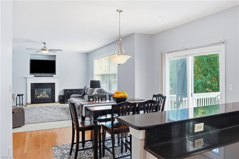 Photo 12 of 26 residential for sale in Poquoson virginia