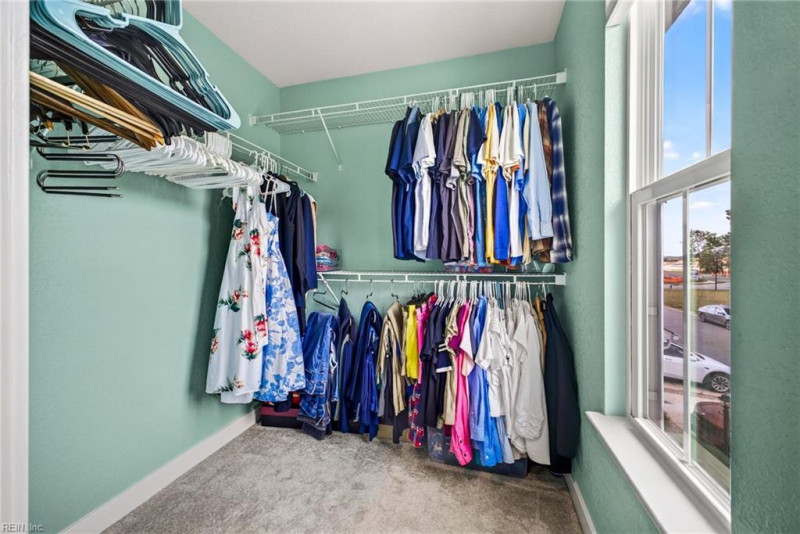 Photo 18 of 41 residential for sale in Chesapeake virginia