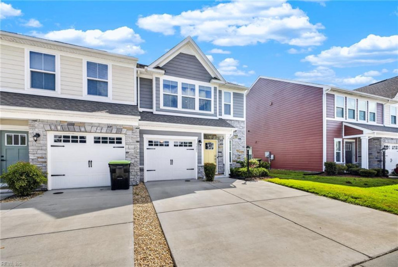Photo 2 of 41 residential for sale in Chesapeake virginia