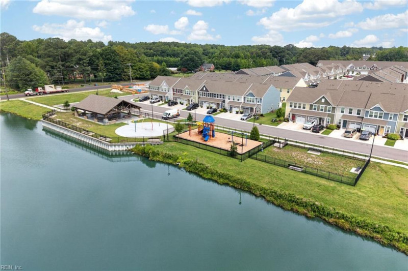 Photo 40 of 41 residential for sale in Chesapeake virginia