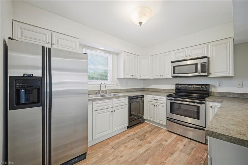 Photo 4 of 42 residential for sale in Norfolk virginia Photo 4 of 42 residential for sale in Norfolk virginia