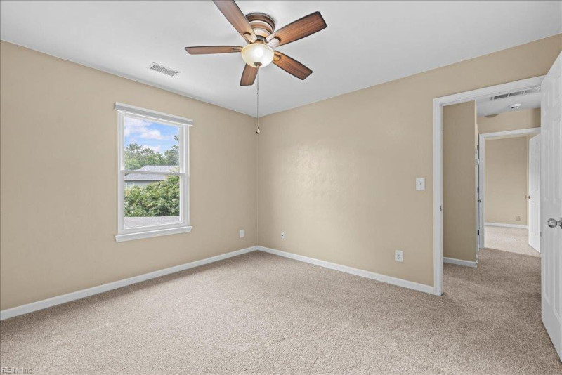 Photo 23 of 49 residential for sale in Chesapeake virginia