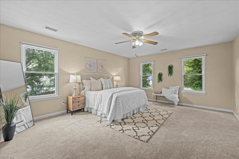 Photo 27 of 49 residential for sale in Chesapeake virginia