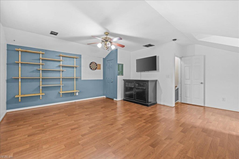 Photo 37 of 49 residential for sale in Chesapeake virginia