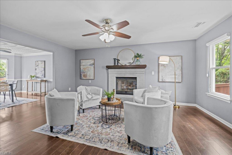 Photo 6 of 49 residential for sale in Chesapeake virginia