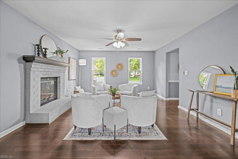 Photo 7 of 49 residential for sale in Chesapeake virginia