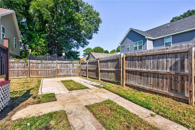 Photo 33 of 34 residential for sale in Norfolk virginia Photo 33 of 34 residential for sale in Norfolk virginia