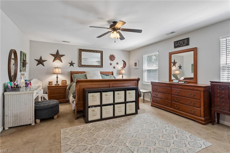 Photo 20 of 50 residential for sale in Poquoson virginia