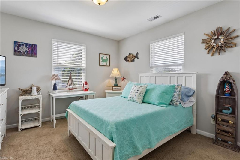 Photo 31 of 50 residential for sale in Poquoson virginia
