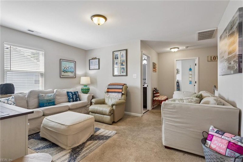 Photo 35 of 50 residential for sale in Poquoson virginia