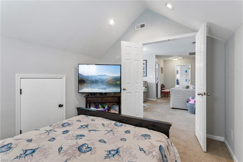 Photo 37 of 50 residential for sale in Poquoson virginia